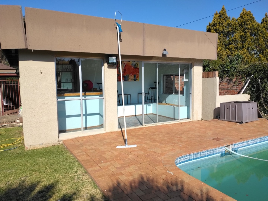 5 Bedroom Property for Sale in Bayswater Free State